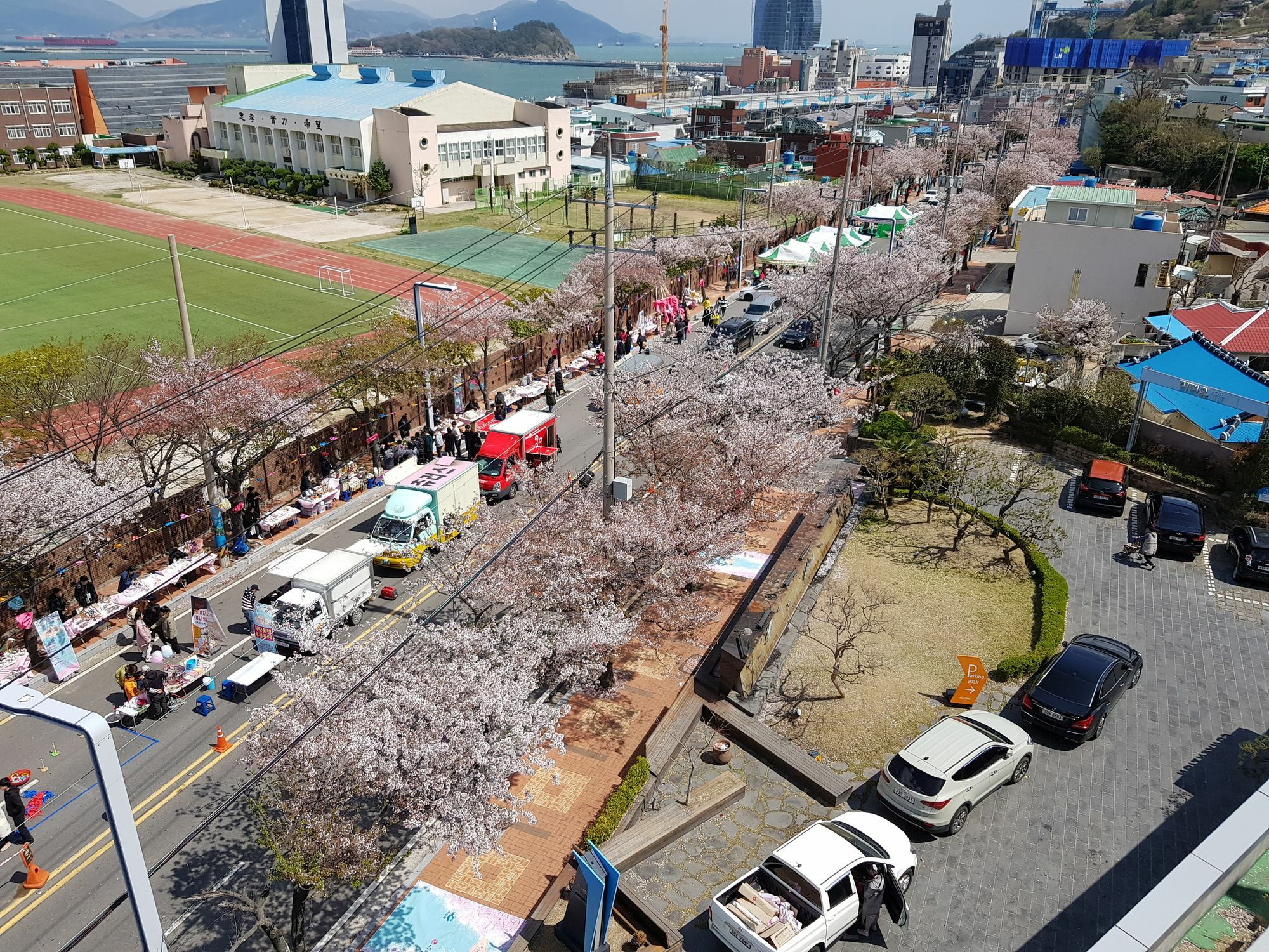 ホテル マティユ ヨス ヨス市 エクステリア 写真